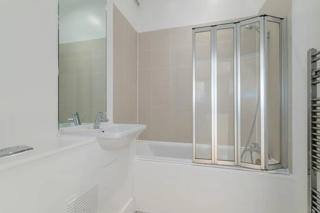 2 bedroom duplex for rent