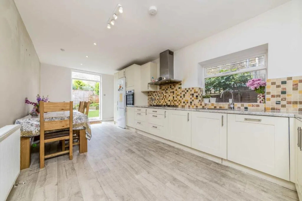 3 bedroom house for rent