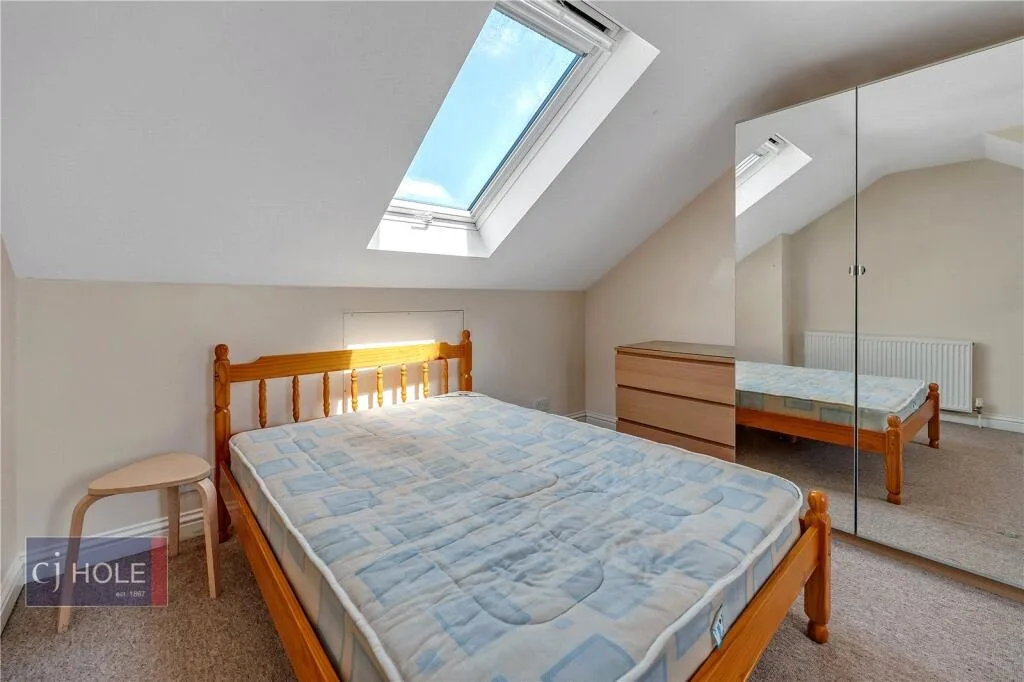 1 bedroom end of terrace house for rent