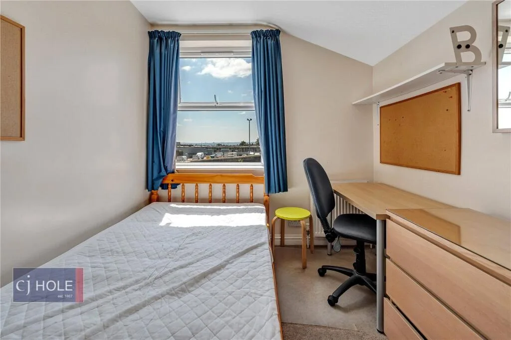 1 bedroom end of terrace house for rent