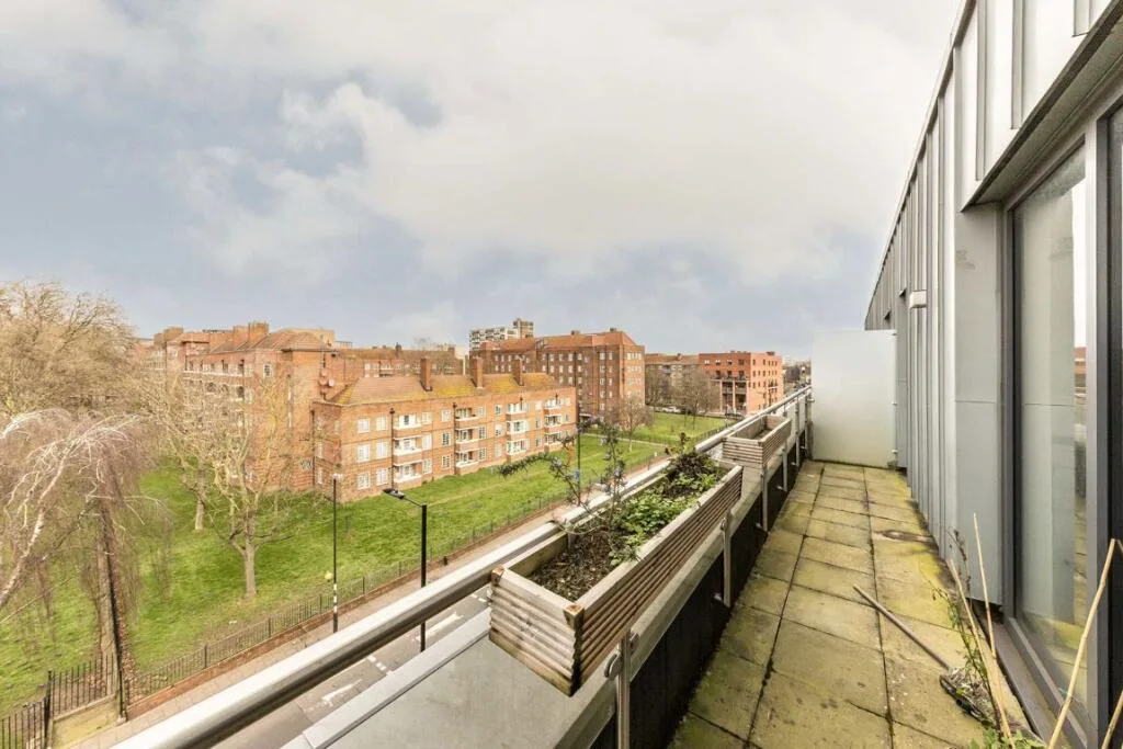 2 bedroom flat for rent