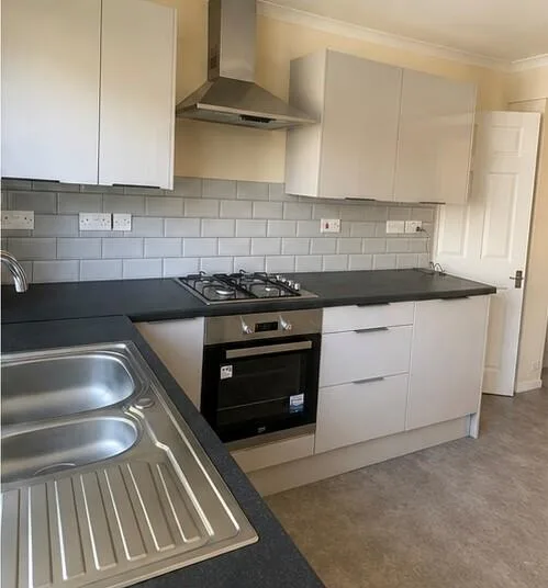 5 bedroom house for rent
