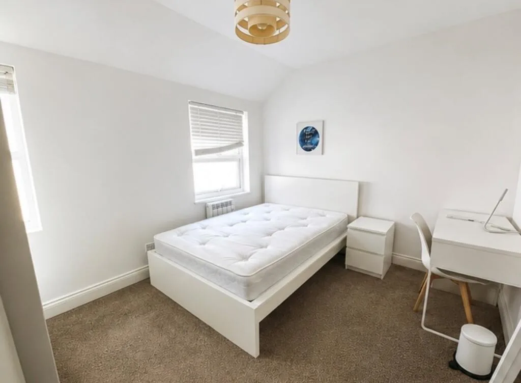 5 bedroom apartment for rent