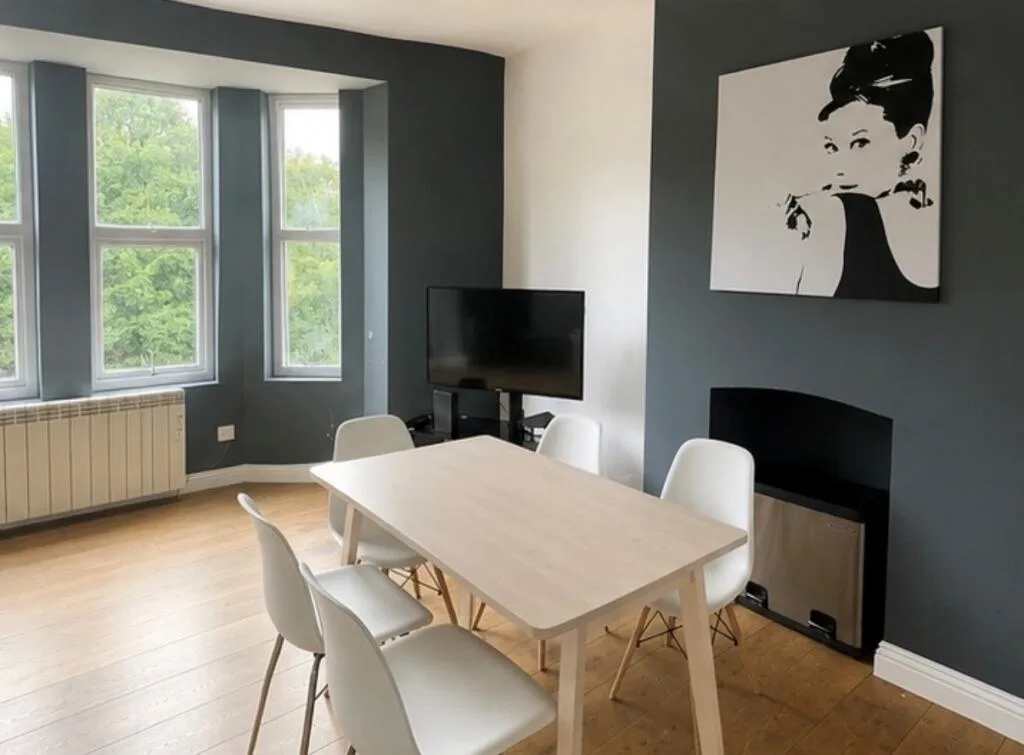 5 bedroom apartment for rent