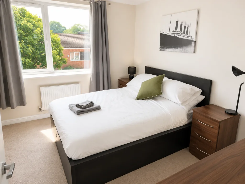 4 bedroom end of terrace house for rent