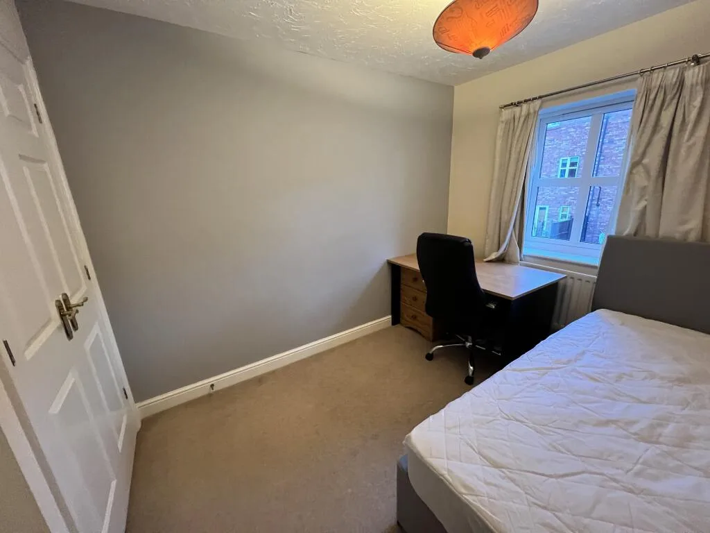 3 bedroom apartment for rent