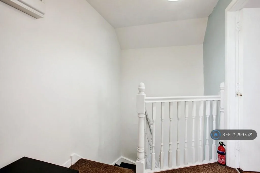 4 bedroom flat for rent