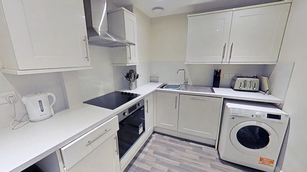 4 bedroom flat for rent