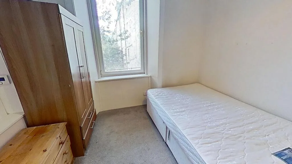 4 bedroom flat for rent