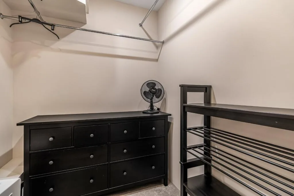 5 bedroom terraced house for rent