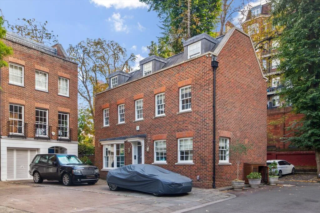 3 bedroom detached house for rent