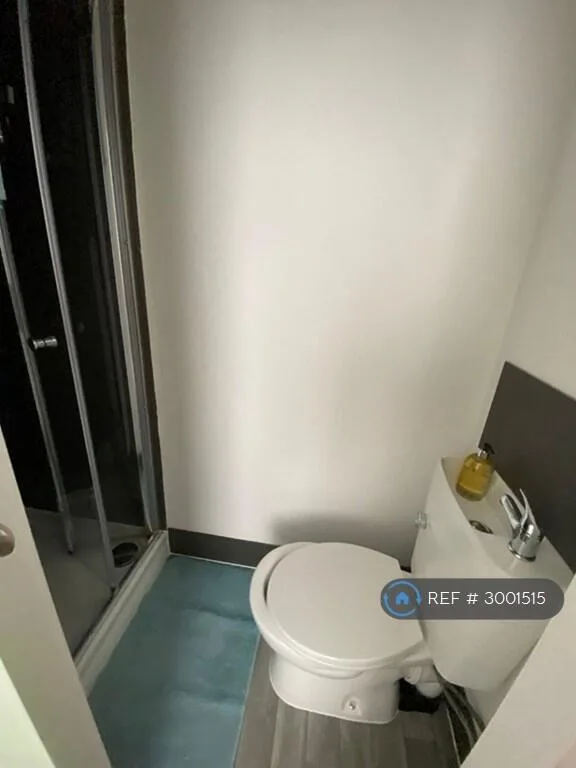 4 bedroom flat for rent