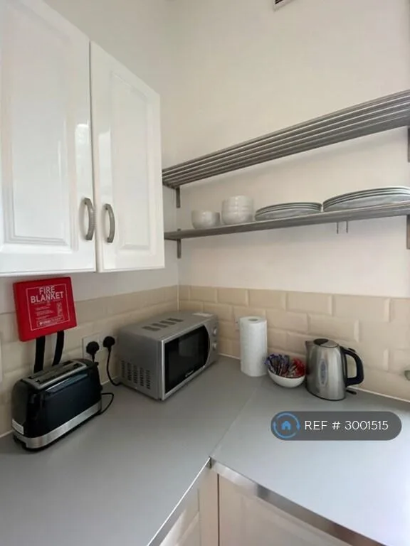 4 bedroom flat for rent
