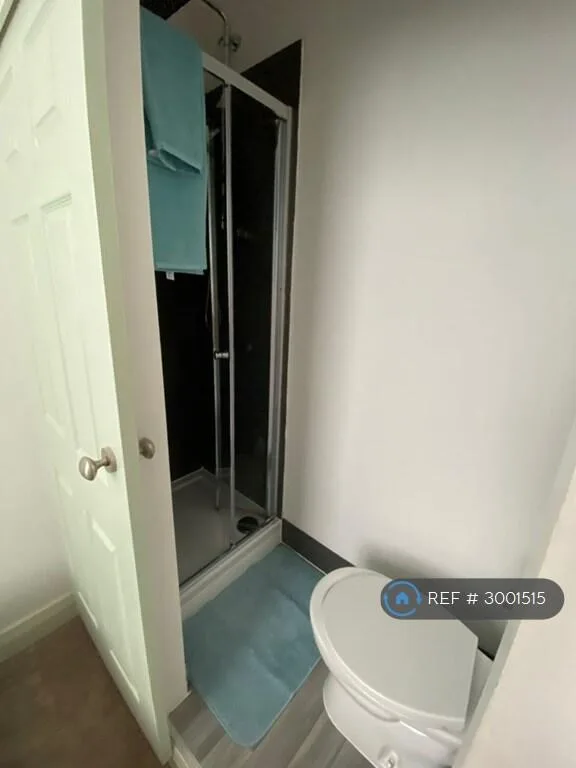 4 bedroom flat for rent