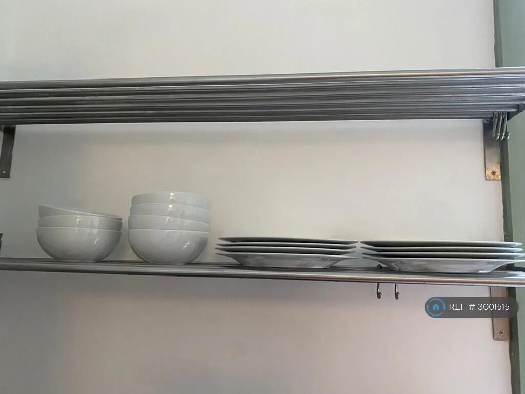 4 bedroom flat for rent