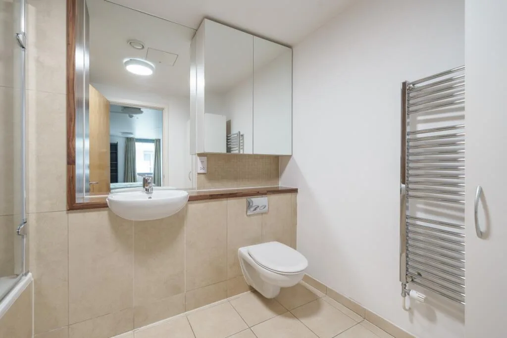 3 bedroom flat for rent
