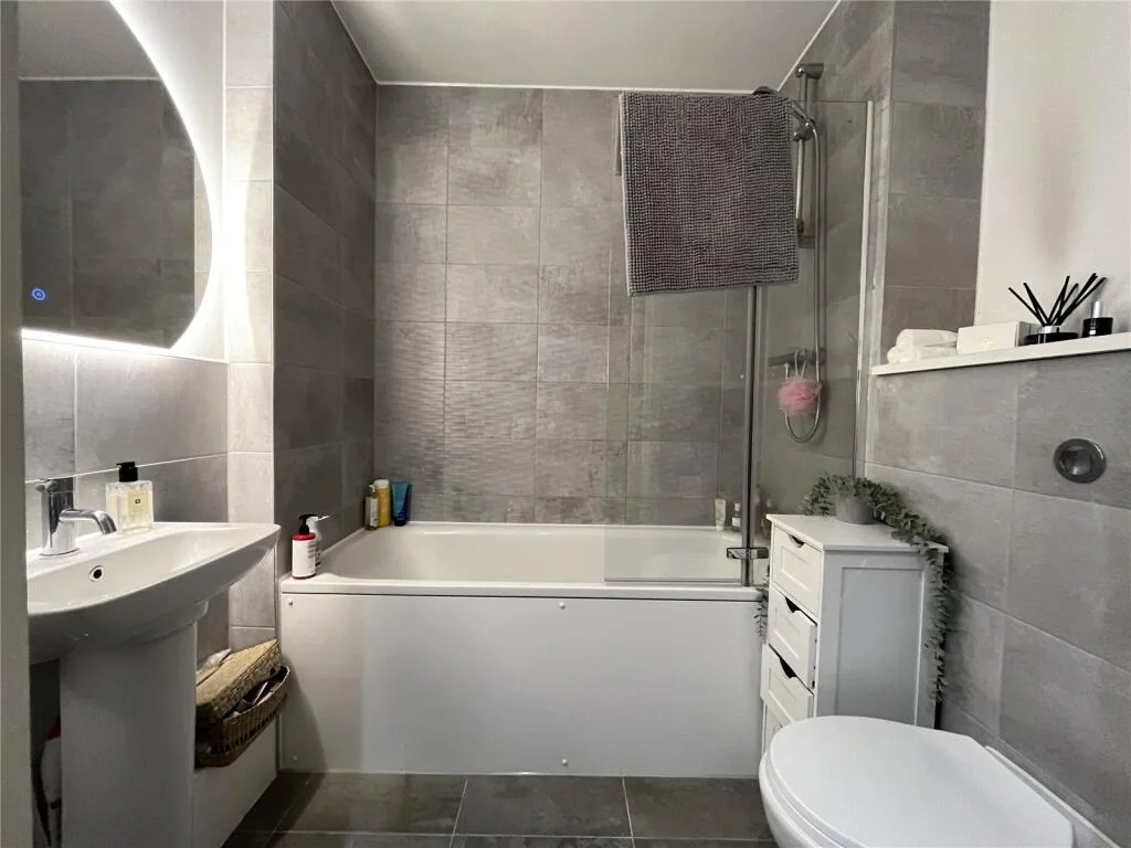 1 bedroom property for rent