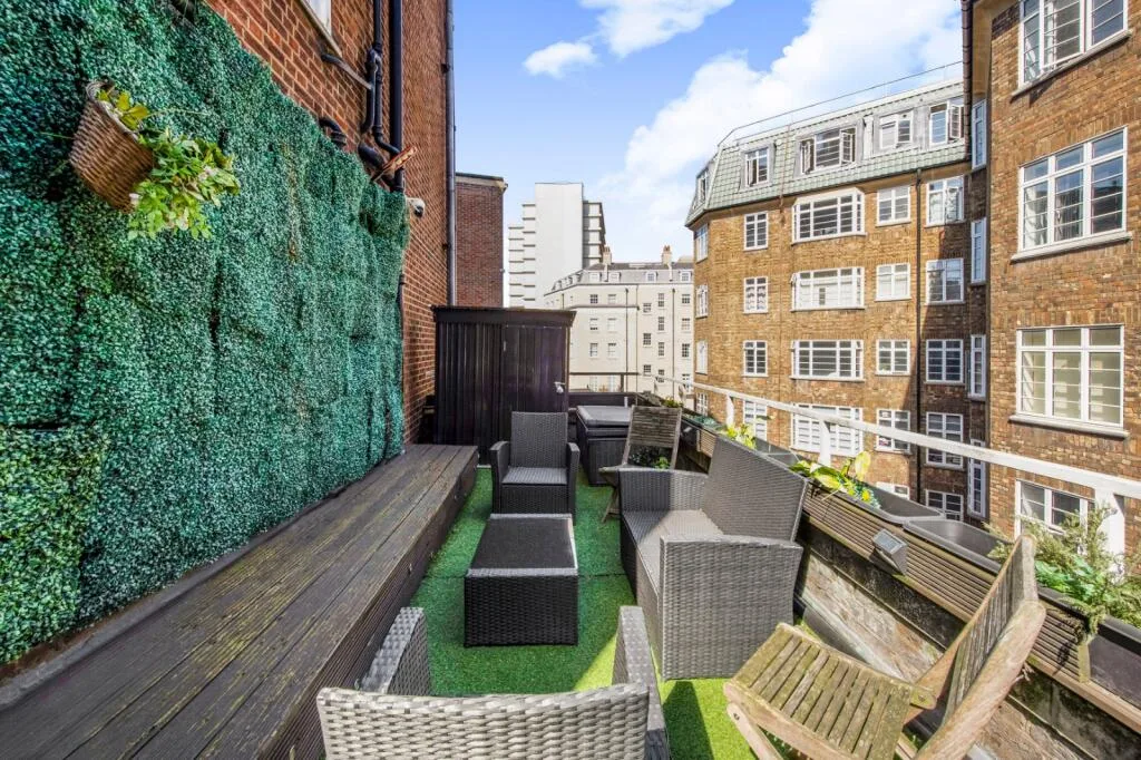 Studio flat for rent