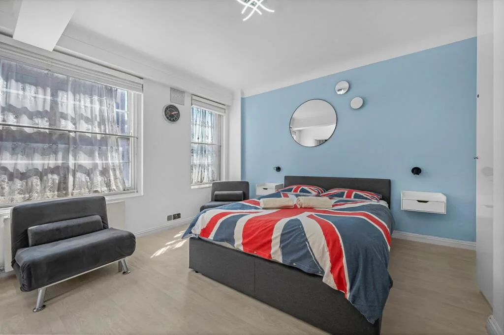 Studio flat for rent