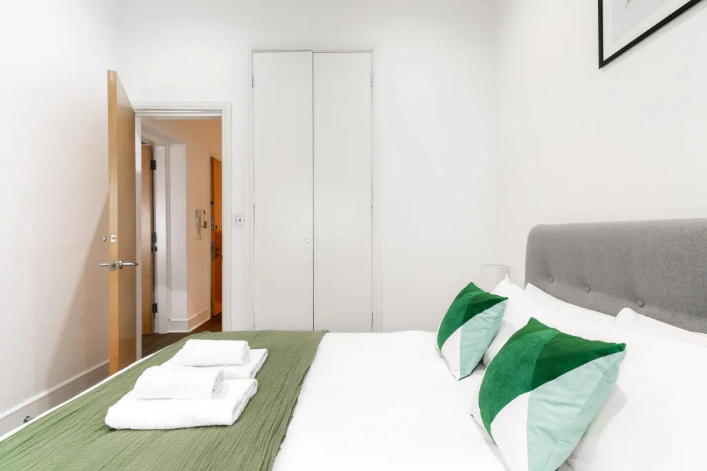 2 bedroom flat for rent