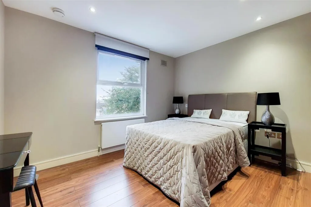 4 bedroom terraced house for rent
