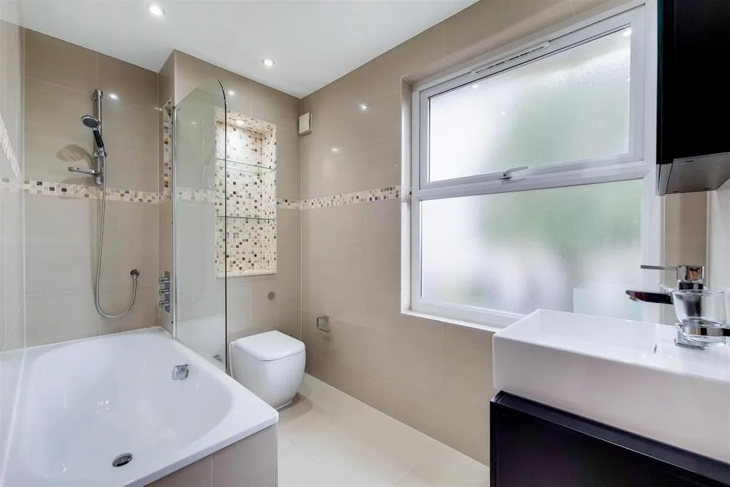 4 bedroom terraced house for rent