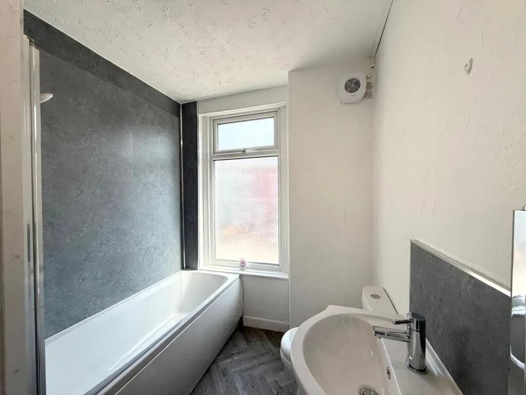 2 bedroom terraced house for rent