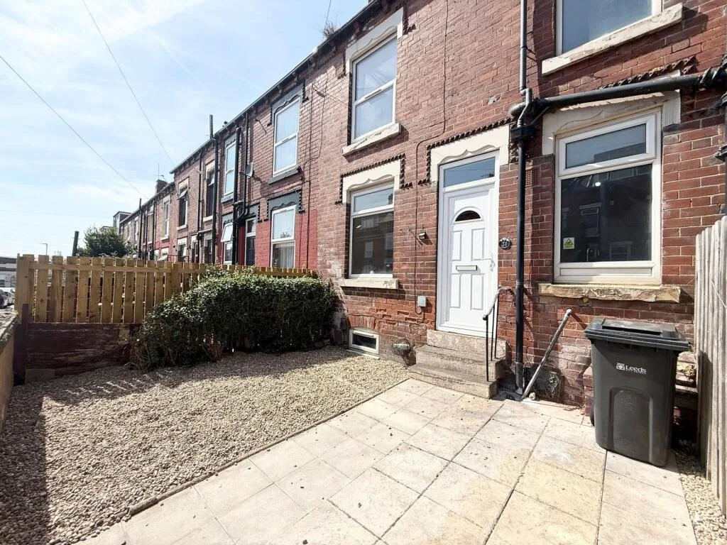 2 bedroom terraced house for rent