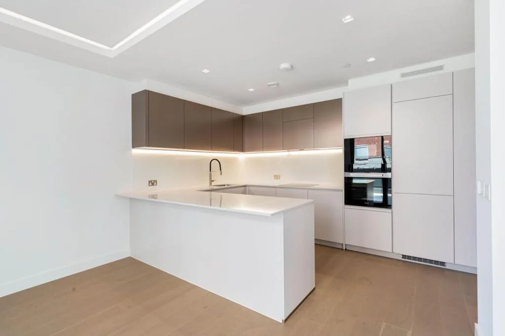 3 bedroom maisonette for rent