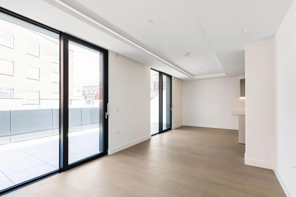 3 bedroom maisonette for rent