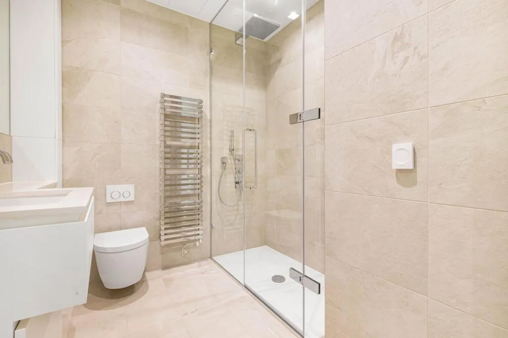 3 bedroom maisonette for rent