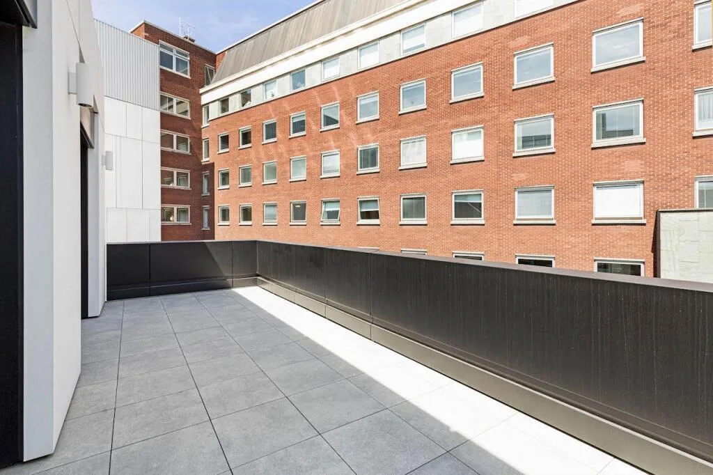 3 bedroom maisonette for rent