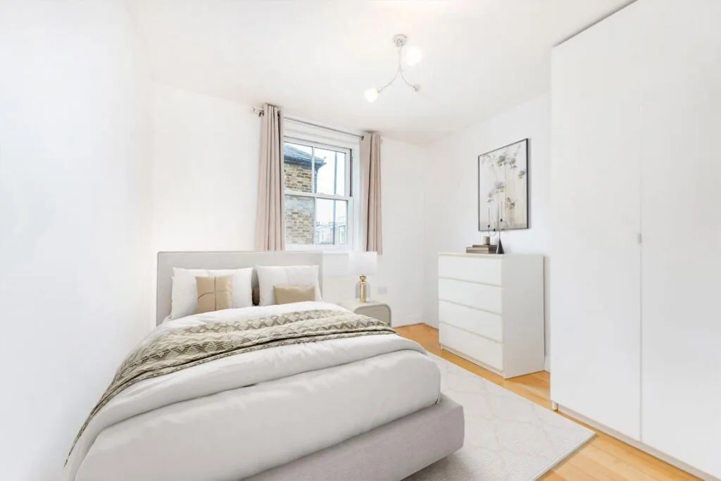 2 bedroom end of terrace house for rent