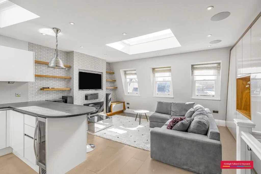 2 bedroom flat for rent