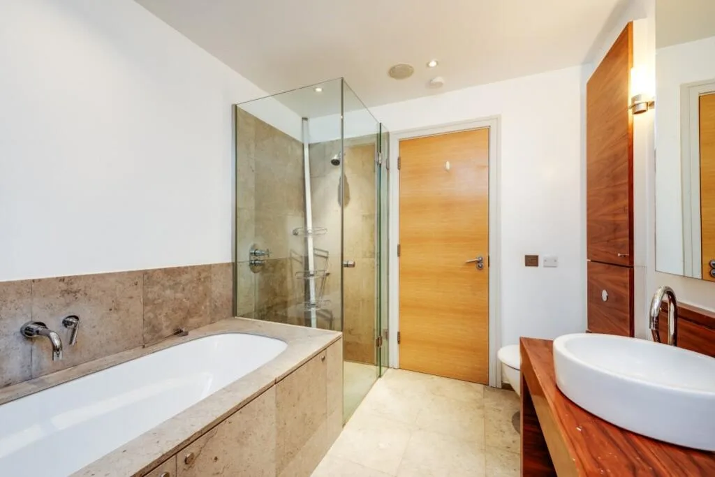 4 bedroom terraced house for rent