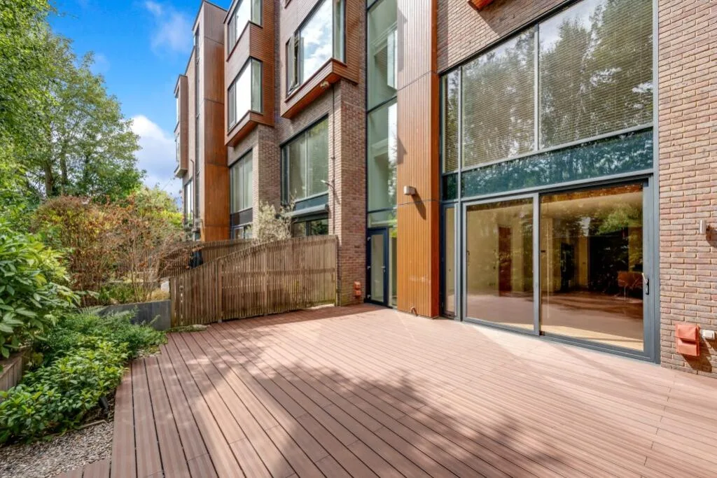 4 bedroom terraced house for rent