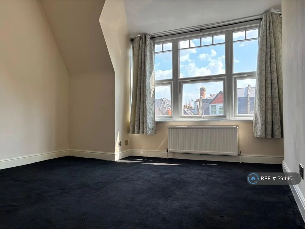 3 bedroom flat for rent