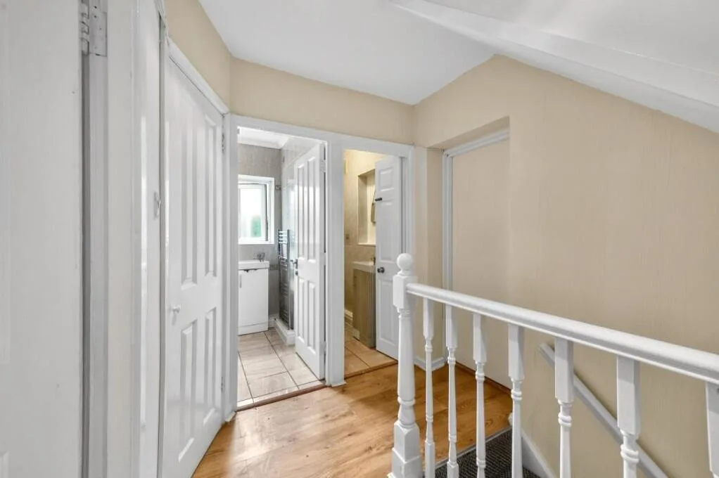 7 bedroom semi-detached house for rent