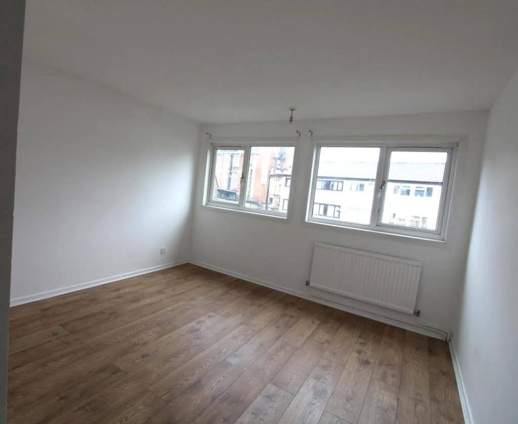4 bedroom terraced house for rent
