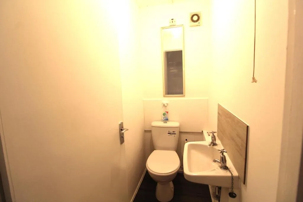 4 bedroom terraced house for rent