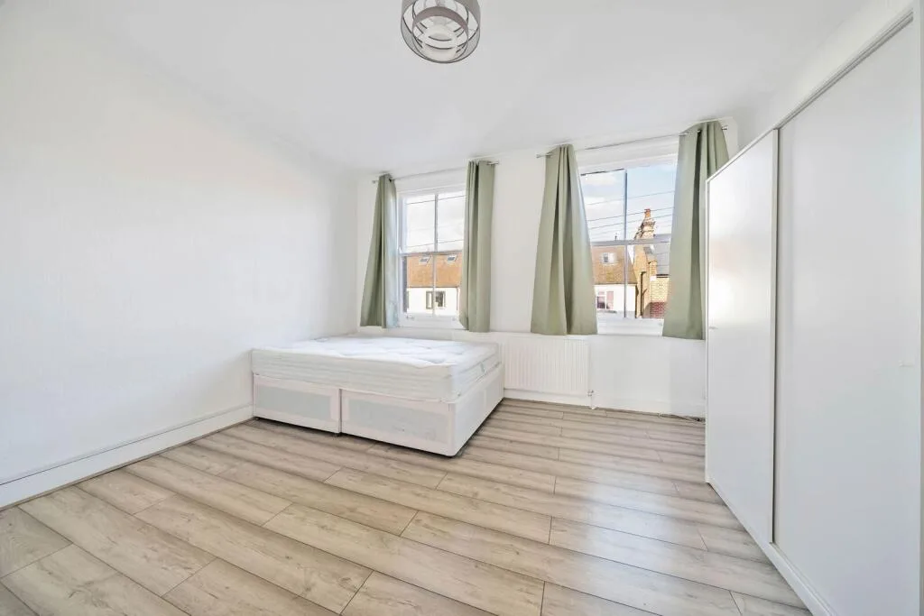 4 bedroom house for rent