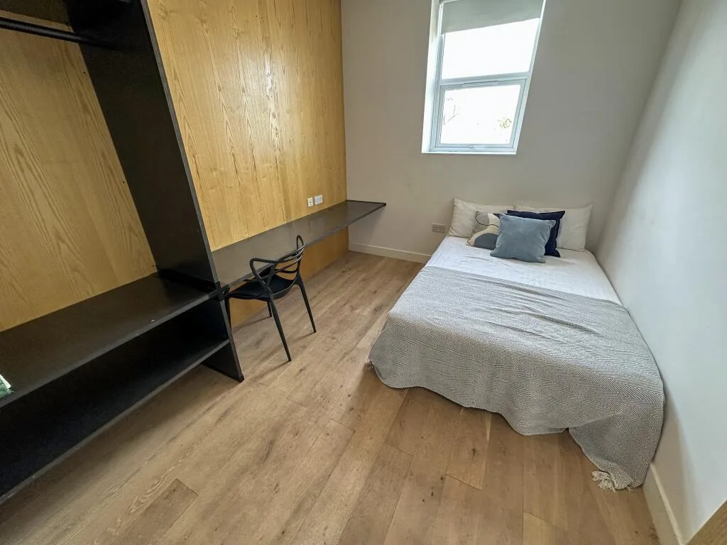 1 bedroom house for rent