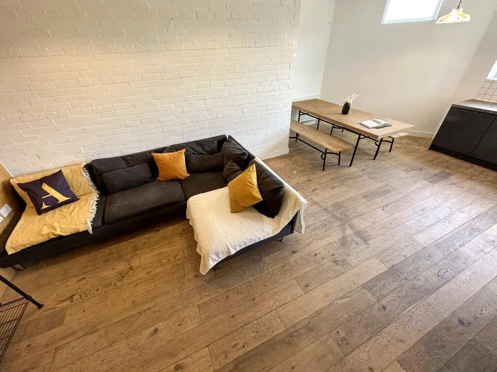 1 bedroom house for rent