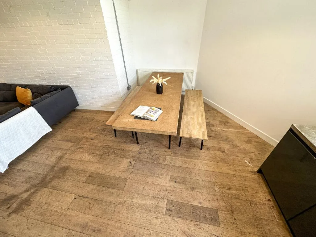 1 bedroom house for rent
