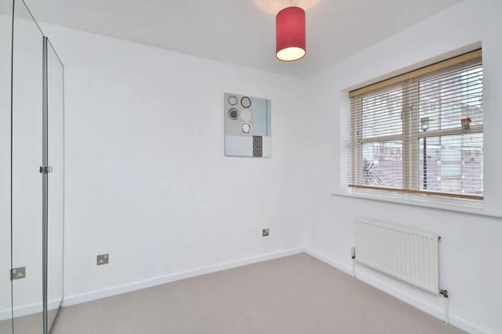 2 bedroom terraced house for rent