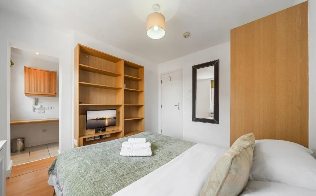 Studio flat for rent