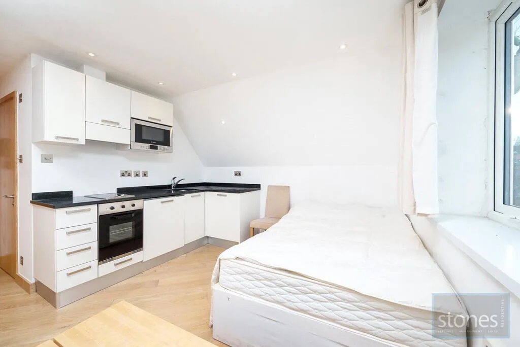 Studio apartment for rent