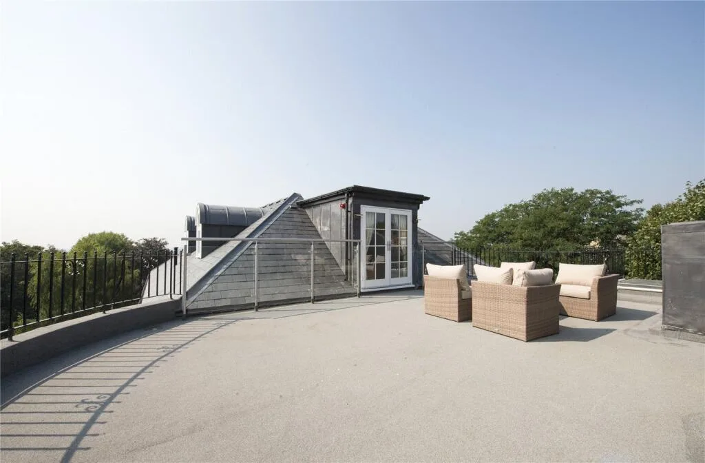 4 bedroom apartment for rent