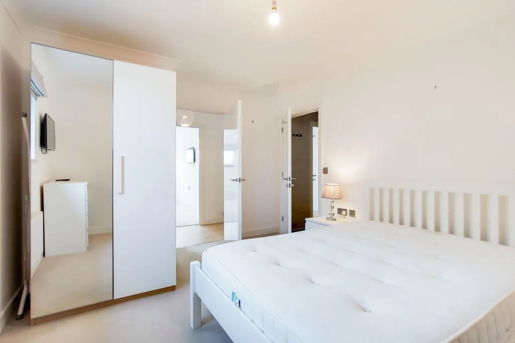 3 bedroom flat for rent
