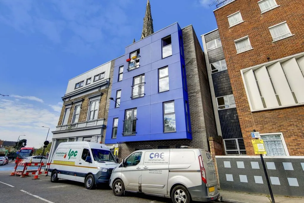 3 bedroom flat for rent